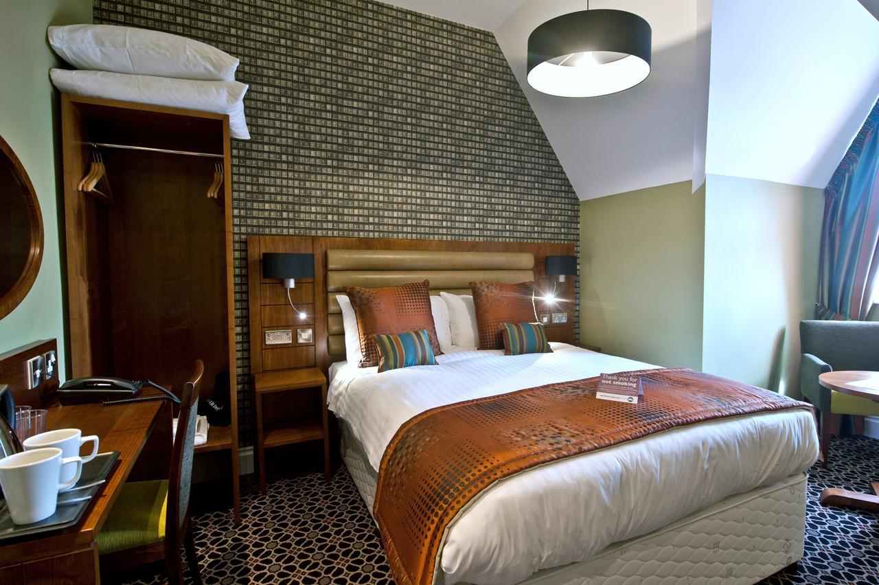 The Last Post Wetherspoon Hotel 사우스엔드온시 외부 사진
