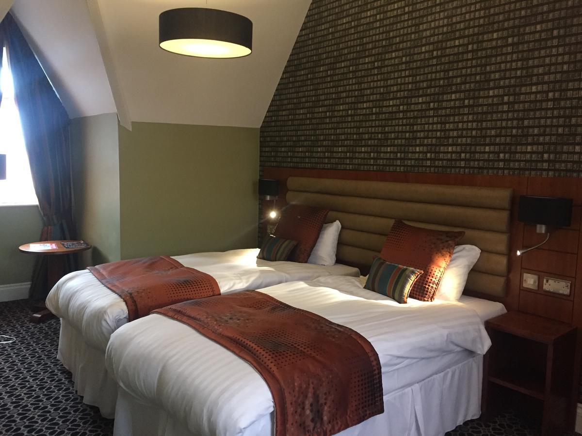 The Last Post Wetherspoon Hotel 사우스엔드온시 외부 사진