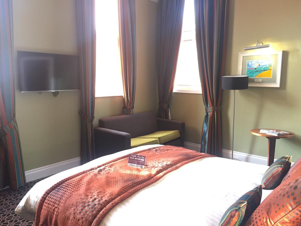 The Last Post Wetherspoon Hotel 사우스엔드온시 외부 사진