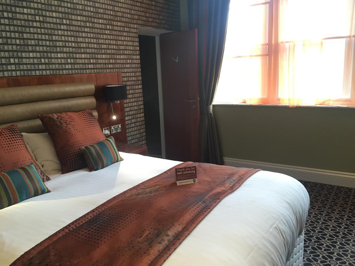 The Last Post Wetherspoon Hotel 사우스엔드온시 외부 사진